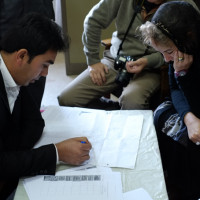 Meeting at the Kabul National Museum, 2012 ©IsIAO archives Ghazni/Tapa Sardar Project 2014