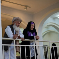 Hajji Naqshband Rajabi and R. Giunta at the Kabul National Museum, 2012 ©IsIAO archives Ghazni/Tapa Sardar Project 2014